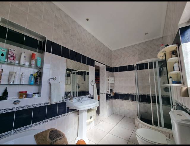 3 BEDROOM FREESTANDING FOR SALE IN LEVALLIA